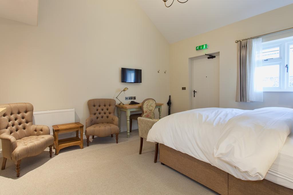 The Inn West End Woking Room photo
